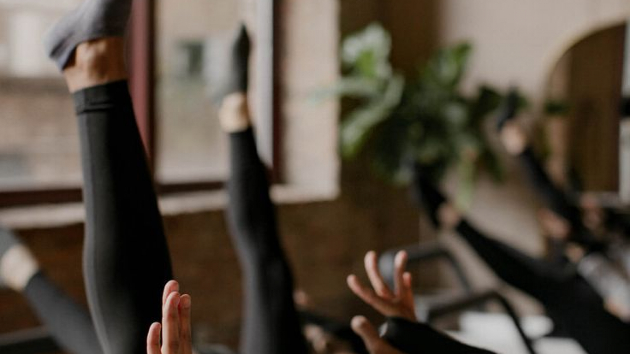 Reformer pilates group classes